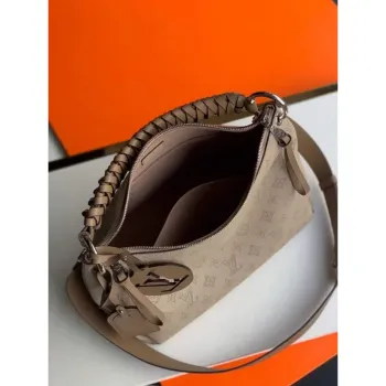 LV M56084 Louis Vuitton M56073 Beaubourg Hobo MM Mahina Galet Šedá