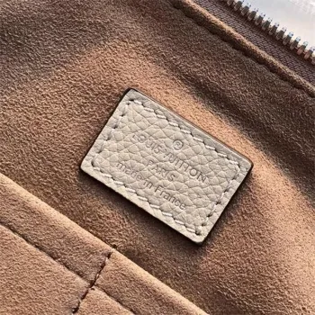 LV M55031 Louis Vuitton Haumea Mahina Taška Magnolia M55030 Šedá
