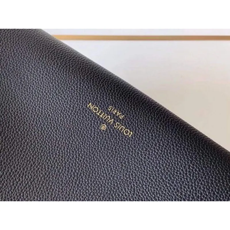 LV M53826 Louis Vuitton M53825 na mé straně Vysoce kvalitní kožená taška přes rameno Černá