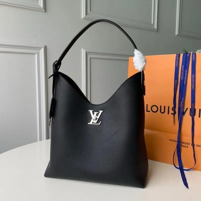 LV M52776 Louis Vuitton Lockme Hobo Bag M44330 Měkká telecí kůže Černá