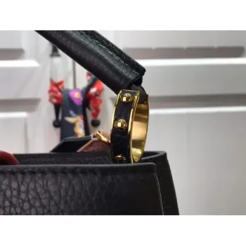 LV M48865 Louis Vuitton Capucines MM Kabelka Černá Červená