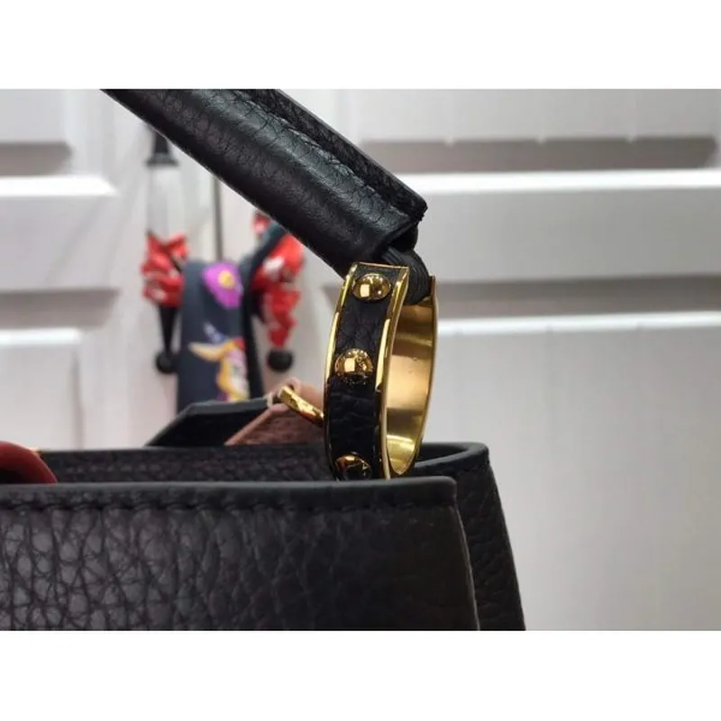 LV M48865 Louis Vuitton Capucines MM Kabelka Černá Červená