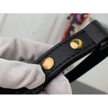 LV M45777 Louis Vuitton M80447 M80399 Multi Pochette Accessoires Taška Černá