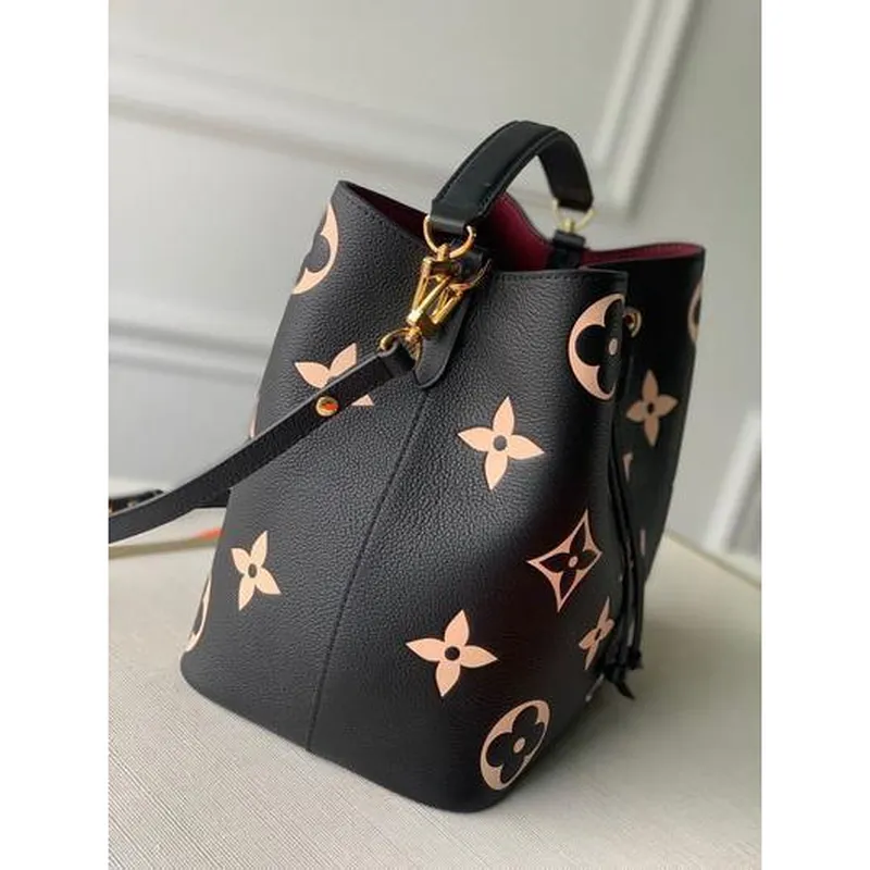LV M45497 Louis Vuitton NéONOé MM Ramenní Taška M45555