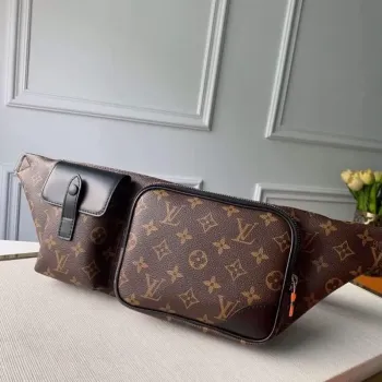 LV M45337 Louis Vuitton Classic BUMBAG Pásková taška Monogram