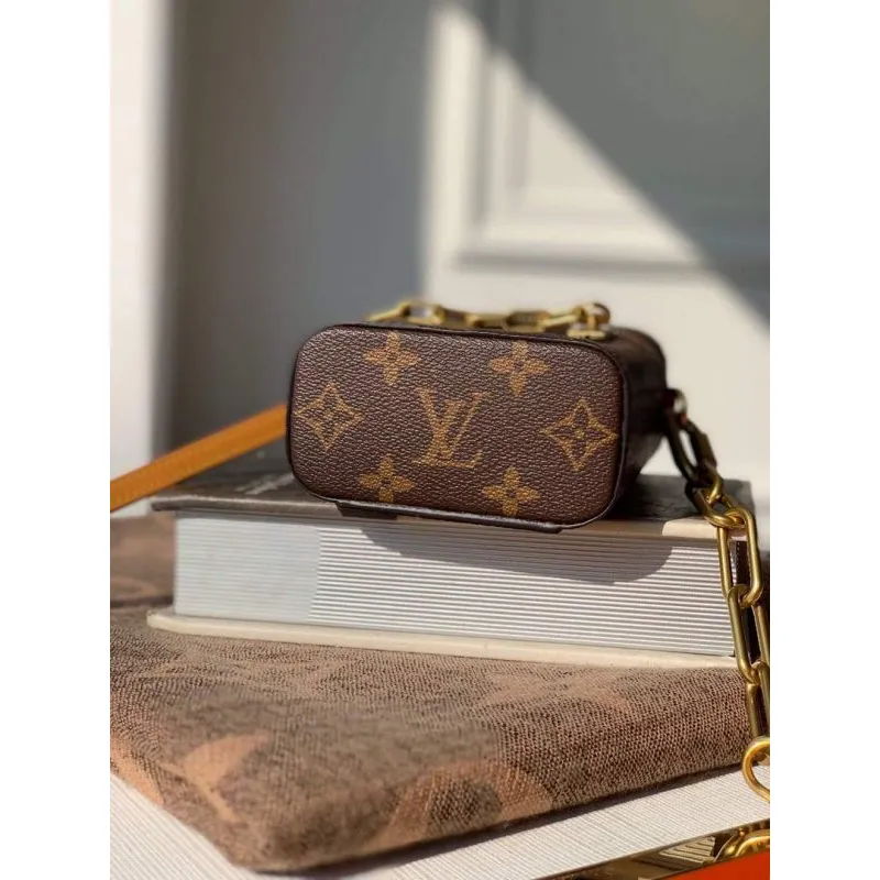 LV M44914 Louis Vuitton Telefonní box Monogram