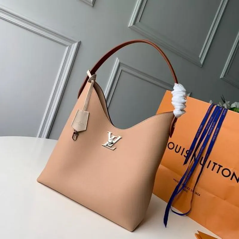 LV M44330 Louis Vuitton Lockme Hobo Soft telecí kůže M52776 Taška Meruňková
