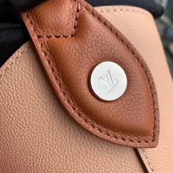 LV M44330 Louis Vuitton Lockme Hobo Soft telecí kůže M52776 Taška Meruňková