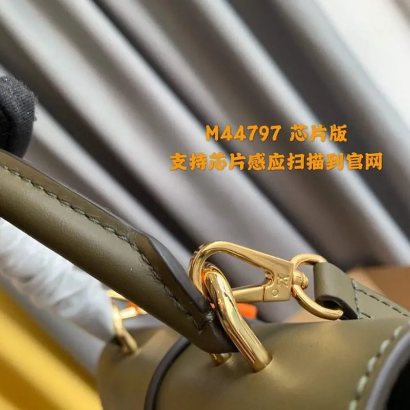 LV M44080 Louis Vuitton Locky BB Monogram Zelená M44654 Taška