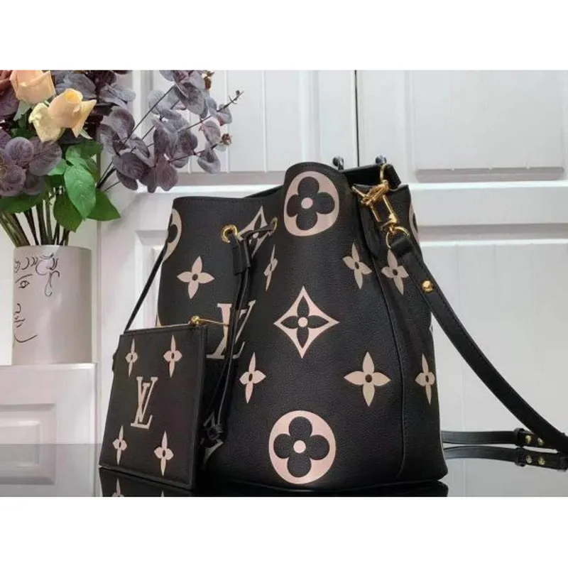 LV M44022 Louis Vuitton M45497 NéONOé Kabelka přes rameno Černá