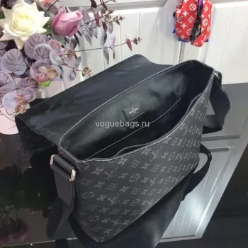 LV M44001 Louis Vuitton District MM Monogram Eclipse Canvas M44000 Taška