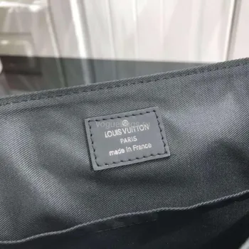 LV M44000 Louis Vuitton District PM Taška z plátna Monogram Eclipse