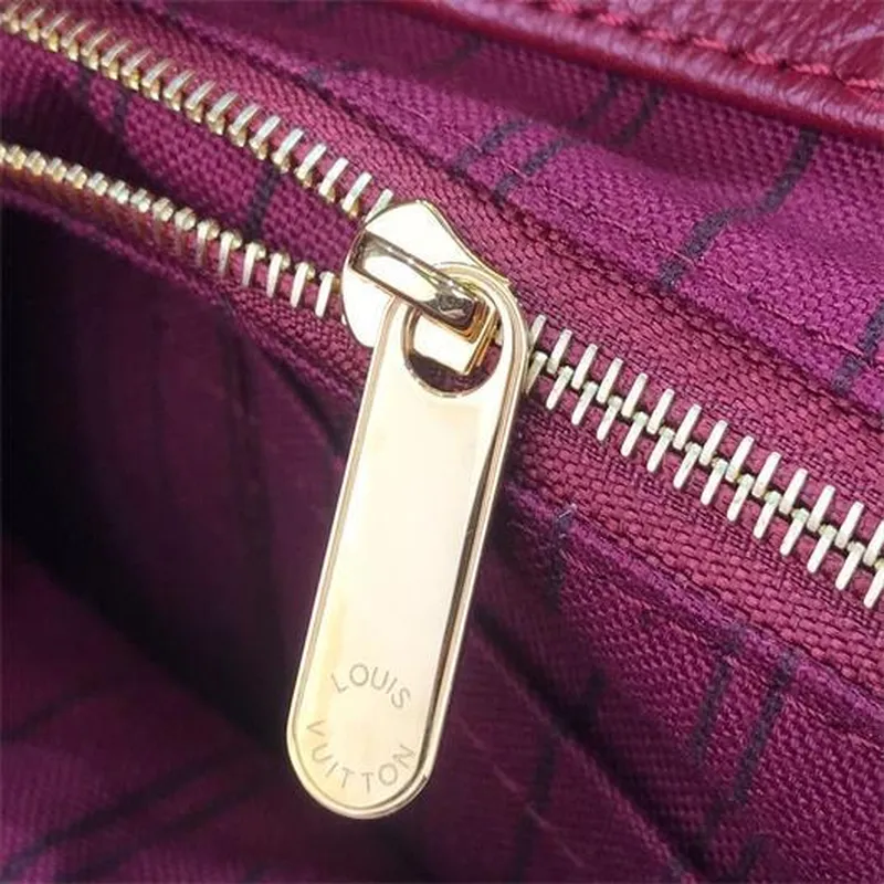 LV M43237 Louis Vuitton Artsy MM M43876 Taška Monogram Červená