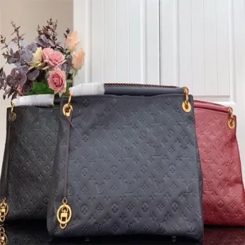 LV M43237 Louis Vuitton Artsy MM M43876 Taška Monogram Červená