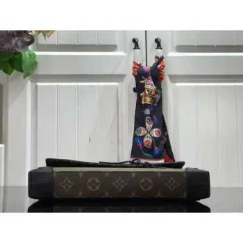 LV M30583 Louis Vuitton Pochette Voyage Steamer Bag Zelená