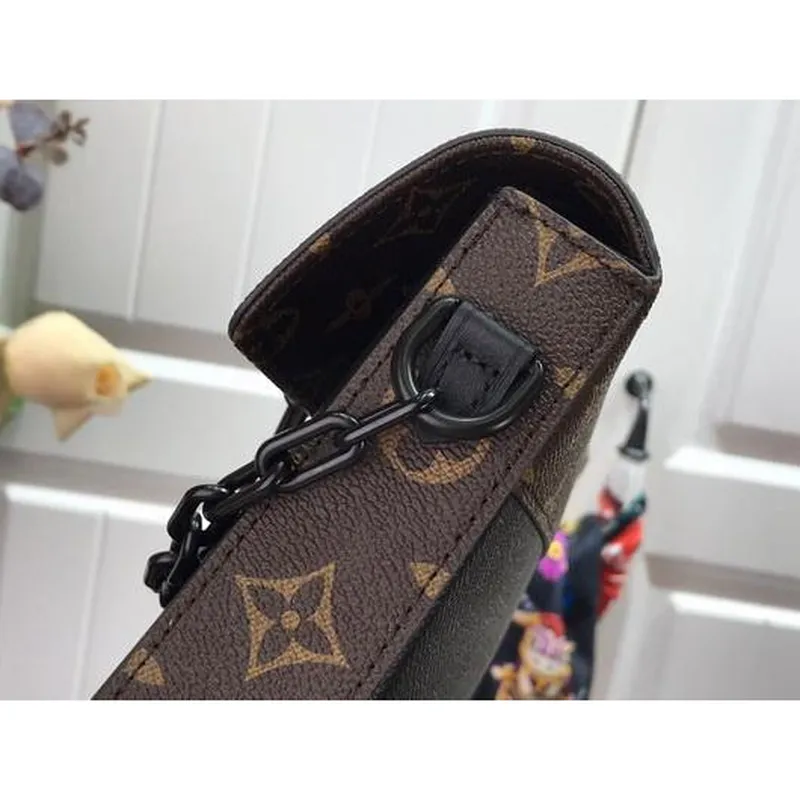 LV M30583 Louis Vuitton Pochette Voyage Steamer Bag Černá