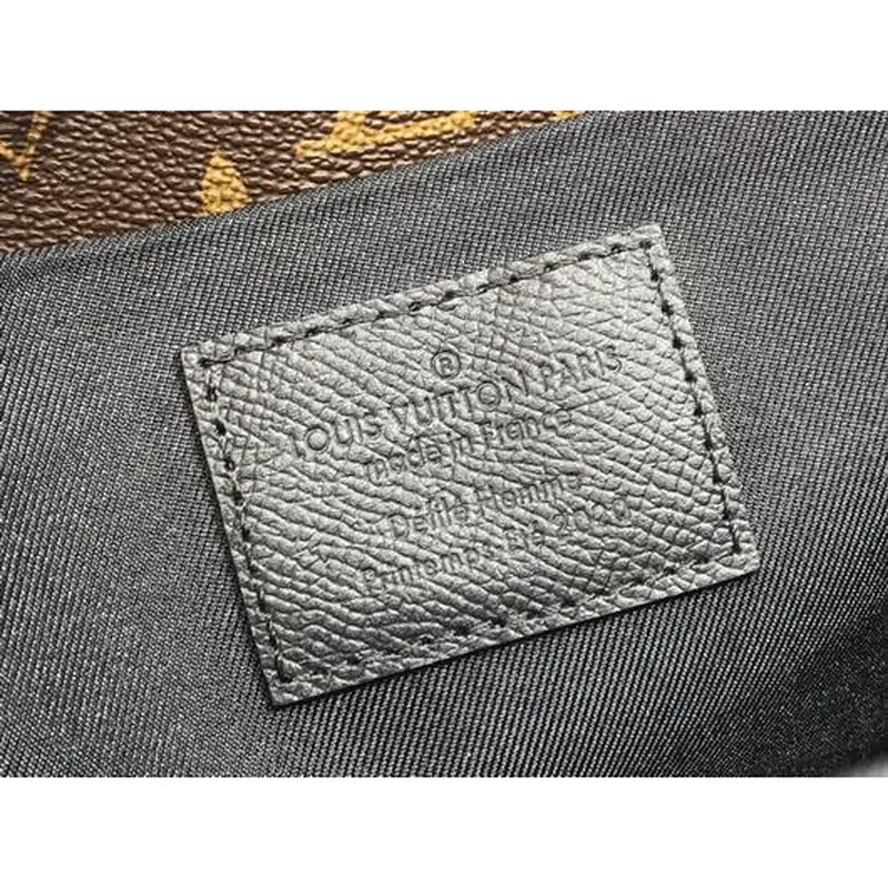 LV M30583 Louis Vuitton Pochette Voyage Steamer Bag Černá