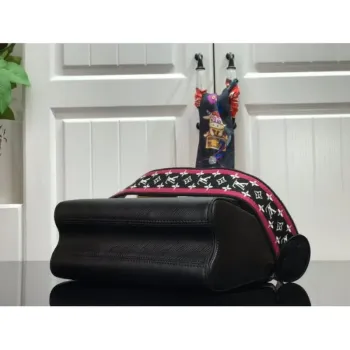 Louis Vuitton M56780 LV Crafty Twist MM Kabelka přes rameno M50280 Epi Černá