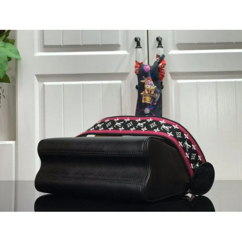 Louis Vuitton M56780 LV Crafty Twist MM Kabelka přes rameno M50280 Epi Černá