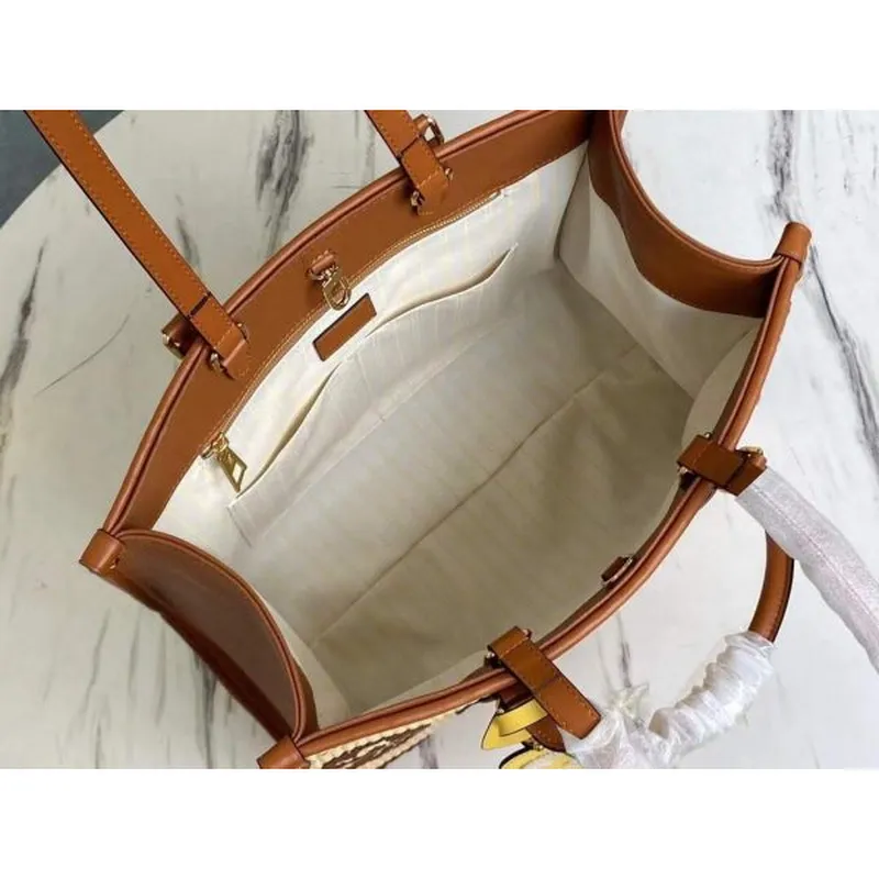 Louis Vuitton M57707 LV M57723 OnTheGo MM Tote Bag Tan