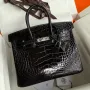 Hermes Birkin 25 Retourne Ručně Vyrobená Taška V Černé Lesklé Kůži Aligátora