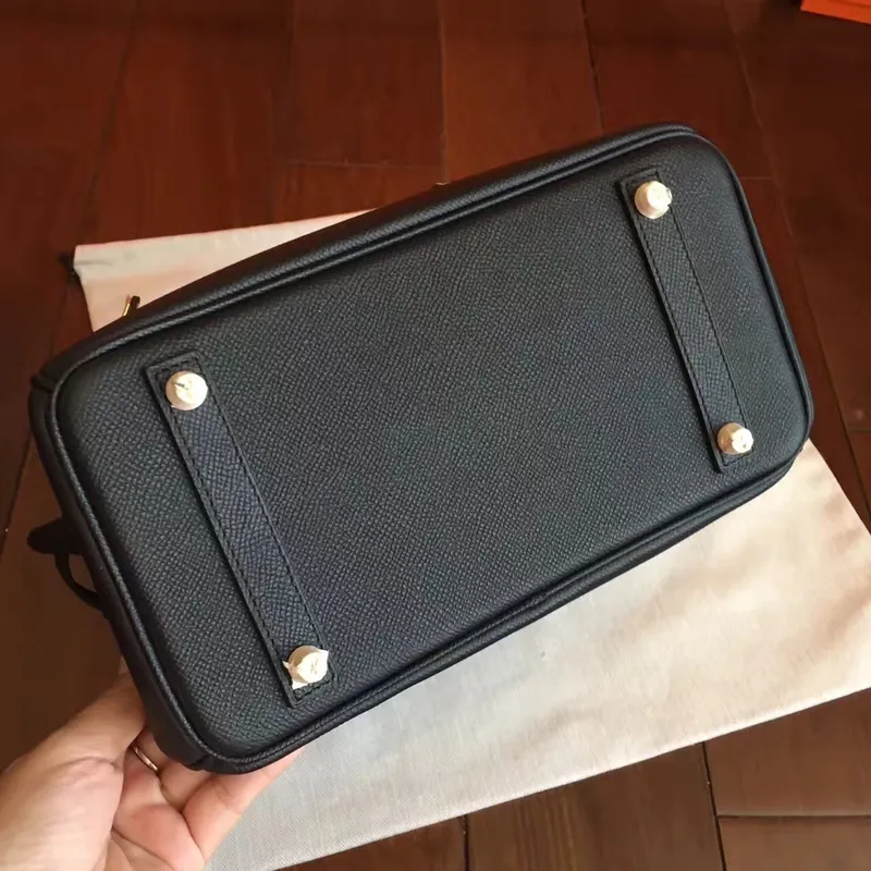 Hermès Černá Birkin 25cm Epsom Ručně vyráběná taška