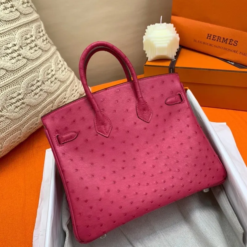 Hermes Rose Red Birkin 25cm Pštrosí Ručně Vyrobená Taška