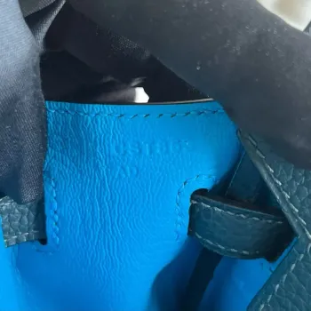 Hermes Birkin Officier 25 Ručně vyráběná taška v kůži Clemence v odstínu Vert Cypress