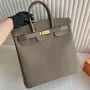 Hermes HAC Birkin 40 Ručně vyráběná taška v taupe kůži Clemence
