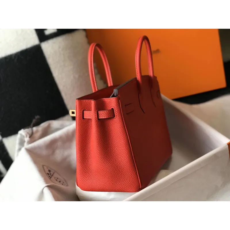 Hermès červená kůže Clemence Birkin taška 30 cm
