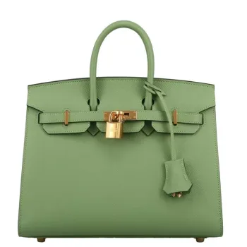 Hermes Birkin 25 Sellier Ručně vyráběná taška v barvě Vert Criquet z telecí kůže Epsom