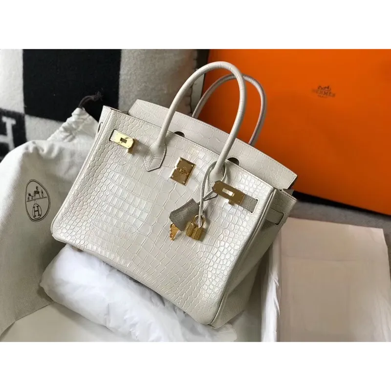 Hermes Birkin 30cm taška v černé embosované krokodýlí kůži