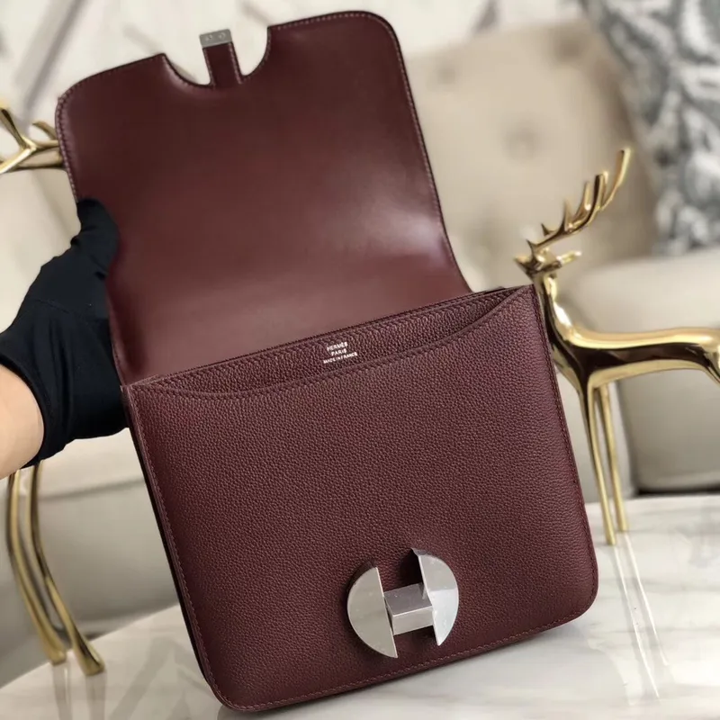 Hermes 2002 20cm Taška v Bordeaux Evercolor telecí kůže