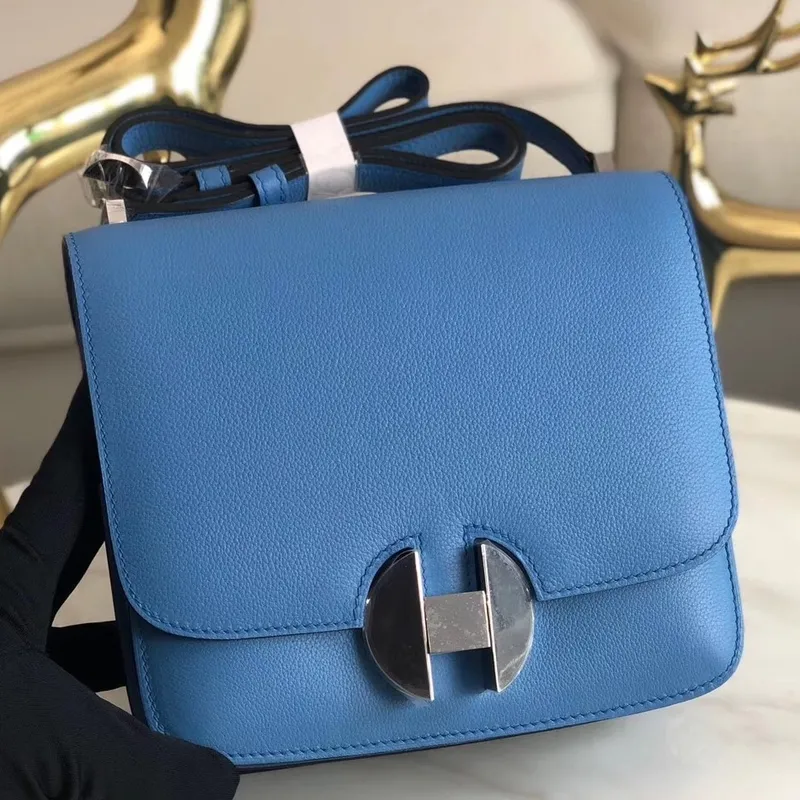 Hermes 2002 20cm Taška v modrém ráji z kůže Evercolor Calfskin