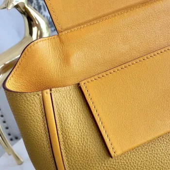 Hermes 24/24 29 Taška v curry kůži Clemence