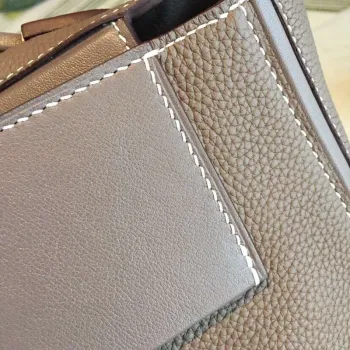 Hermes 24/24 29 Taška v taupe kůži Clemence
