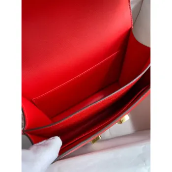 Hermes Constance 18 Ručně vyráběná taška v barvě Rouge Coeur z Epsom telecí kůže