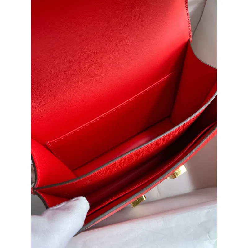 Hermes Constance 18 Ručně vyráběná taška v barvě Rouge Coeur z Epsom telecí kůže