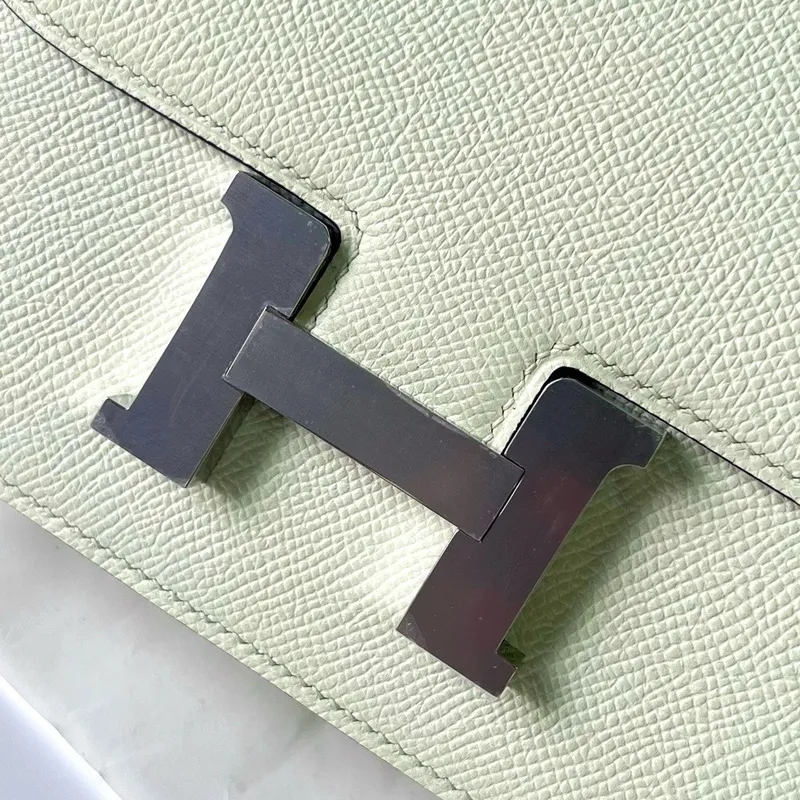 Hermes Constance 1 18 Zrcadlová taška v barvě Vert Fizz z telecí kůže Epsom