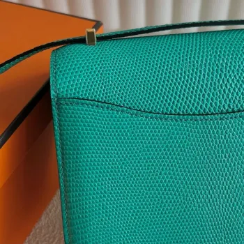 Hermes Constance 18 Ručně vyráběná taška z kůže mentolového varana