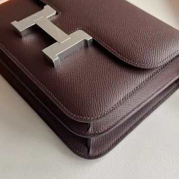 Hermes Constance 18 Ručně vyráběná taška v Rouge Sellier Epsom telecí kůži