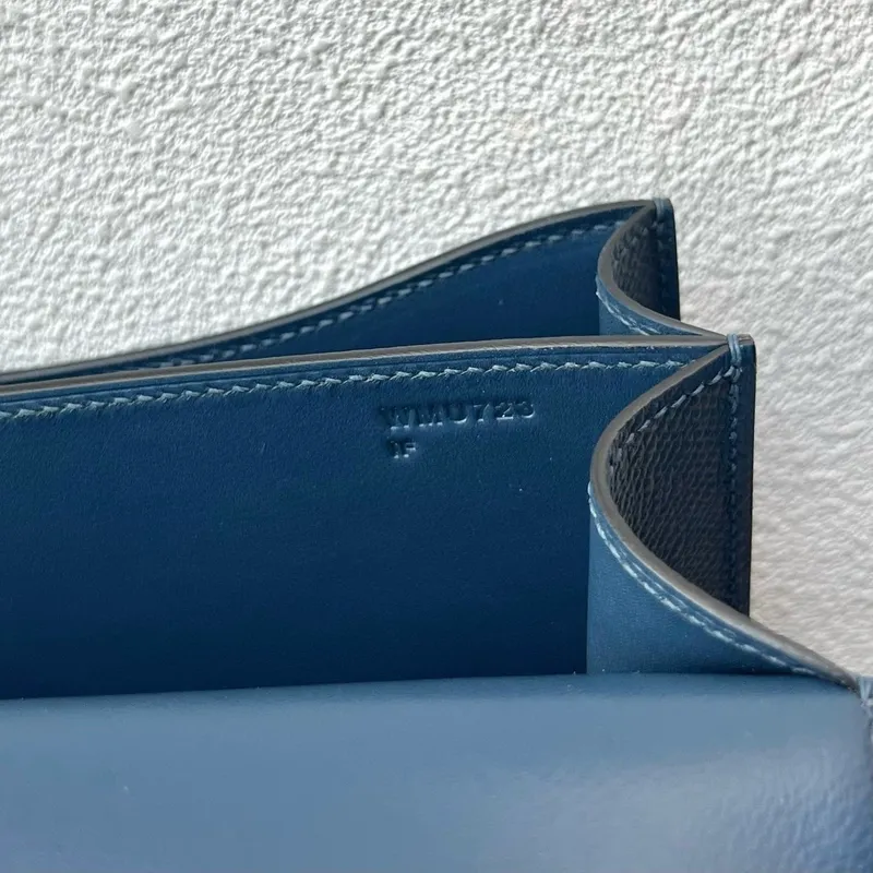 Hermes Constance Enamel 18 Ručně vyráběná taška v tmavě modré Epsom telecí kůži