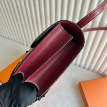 Hermes Constance Enamel 18 Ručně vyráběná taška v kůži Box Calfskin Rouge H