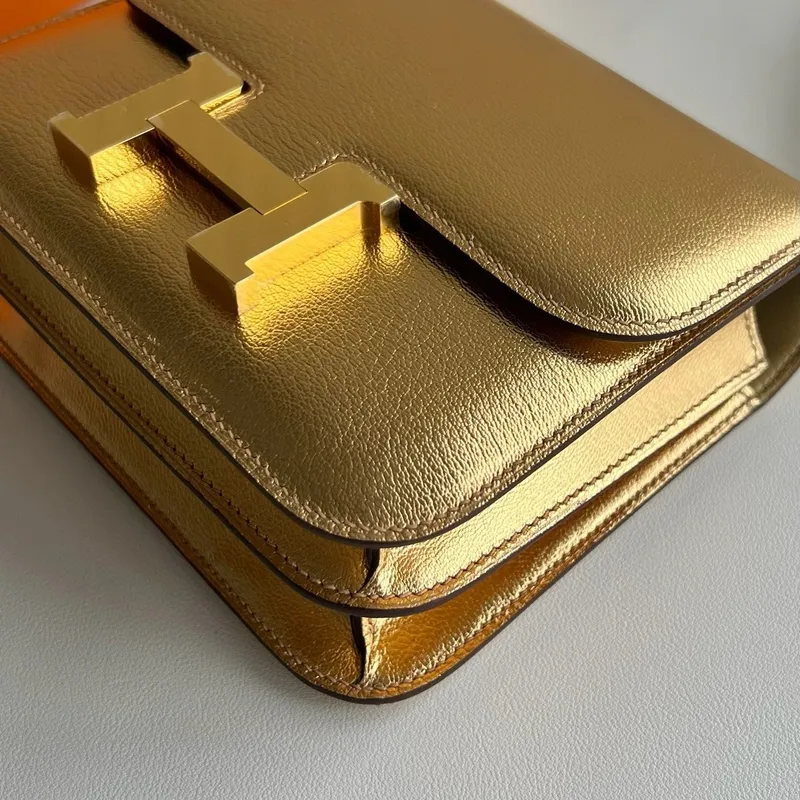 Hermes Constance 1 18 Zrcadlová taška v Dore Metalické Kůže Chevre Mysore