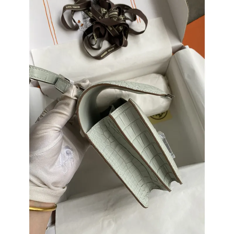 Hermes Constance 18 Ručně vyráběná taška v matné kůži aligátora Gris Neve