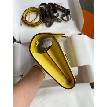 Hermes Constance To Go peněženka v limetkově zelené pštrosí kůži