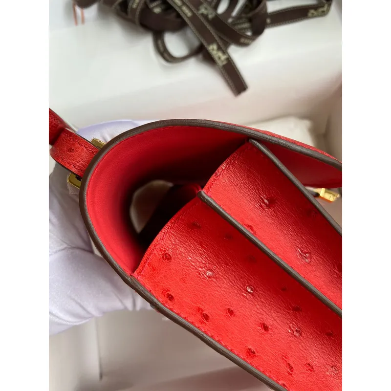 Hermes Constance 18 Ručně vyráběná taška z červené pštrosí kůže