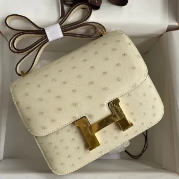 Hermes Constance 18 Ručně vyráběná taška z pštrosí kůže Parchemin