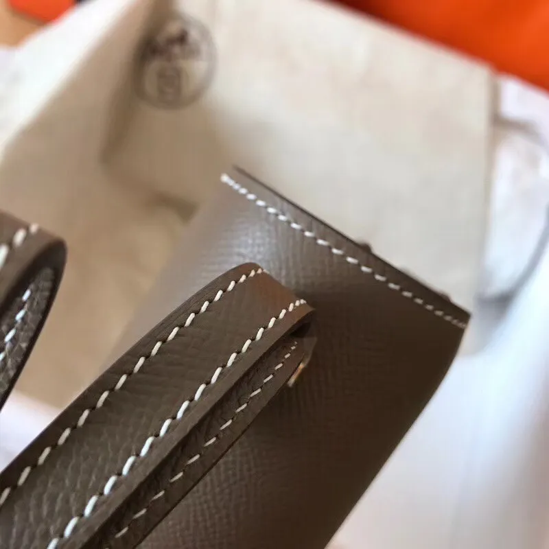 Hermes Mini Constance 18cm Taupe Epsom Taška