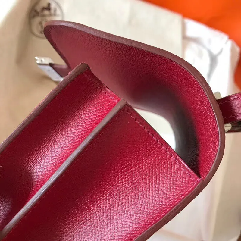 Hermes Mini Constance 18cm Ruby Epsom Taška